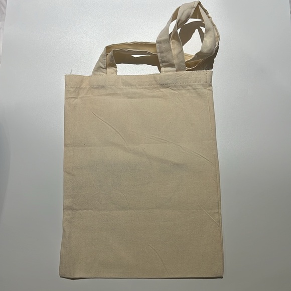 NWOT - Camila Gangotena Reusable Canvas Bag - Picture 2 of 3